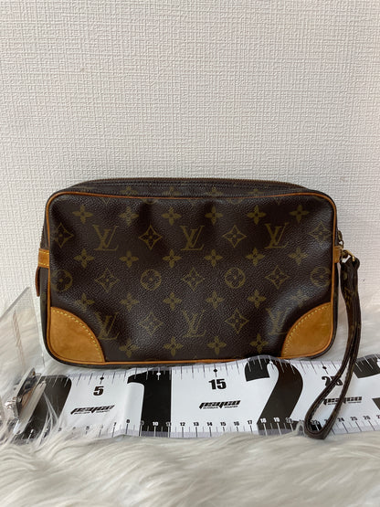 Louis Vuitton Brown Shoulder Bags A-16266