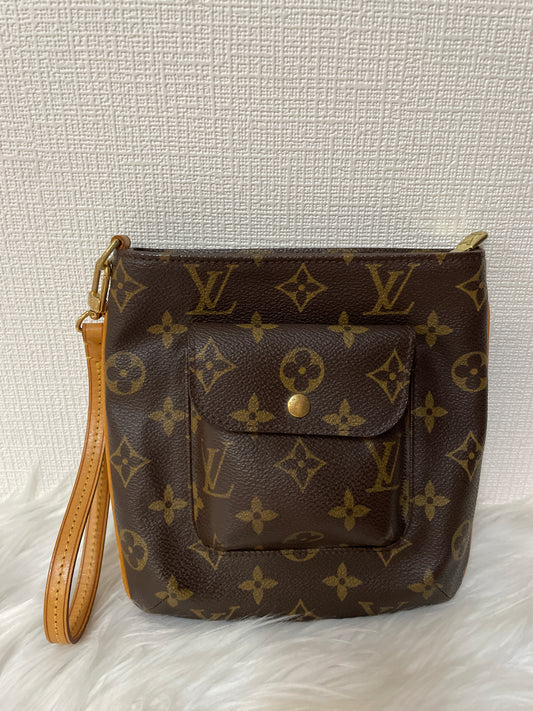 Louis Vuitton Brown Shoulder Bags A-16267