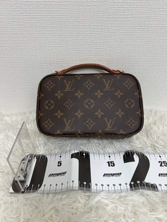 Louis Vuitton Brown Shoulder Bags A-16273