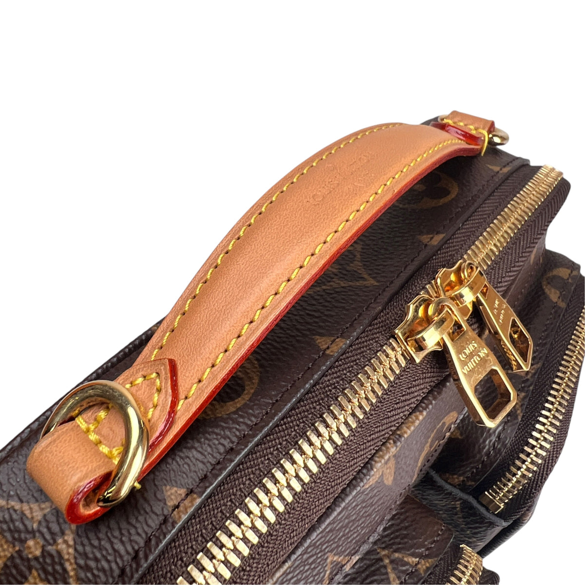 Louis Vuitton Brown Shoulder Bags A-16273