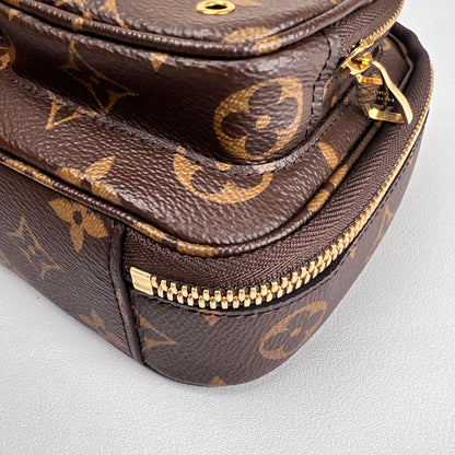 Louis Vuitton Brown Shoulder Bags A-16273