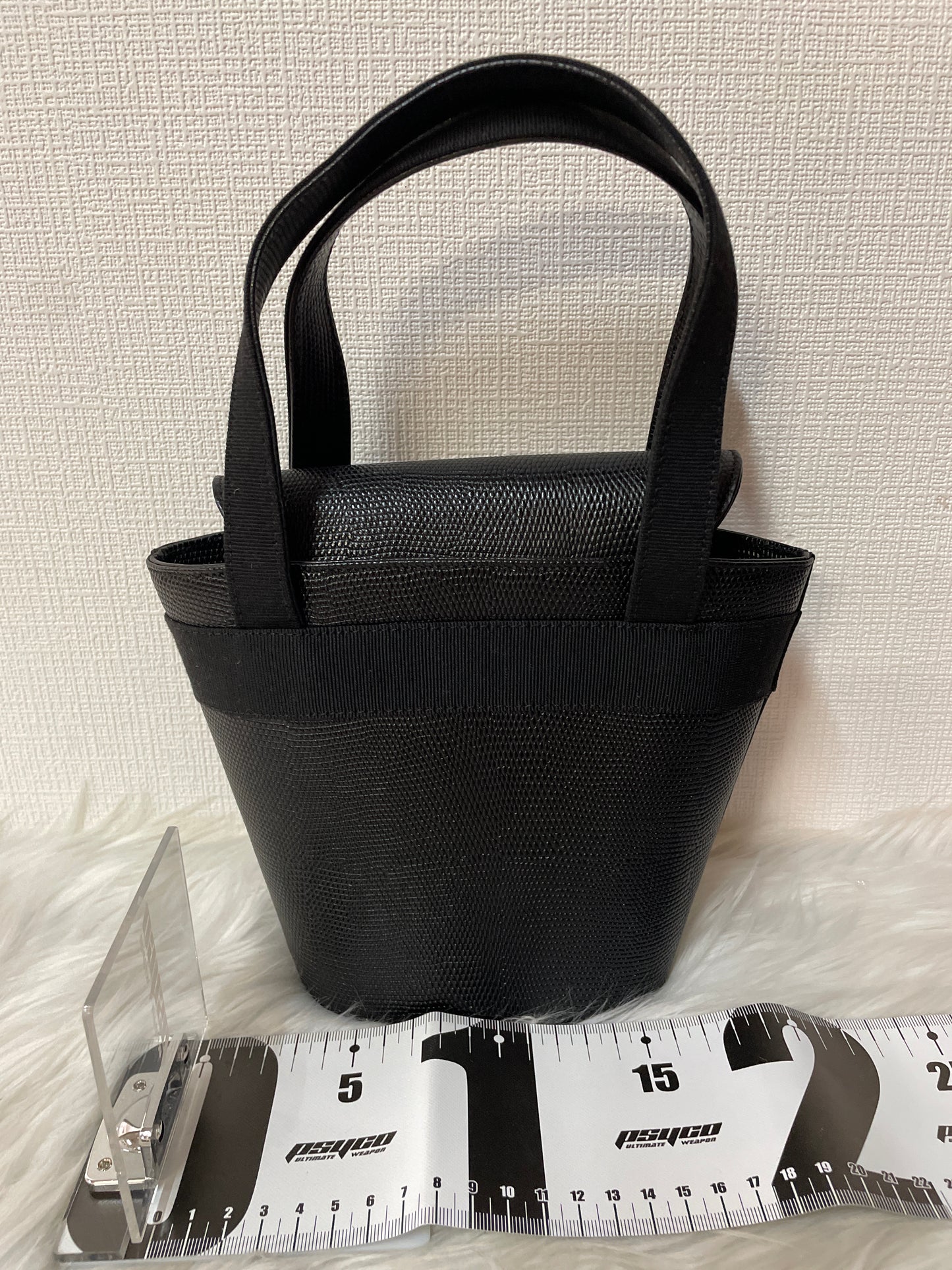 Ferragamo Black Handle Bags A-16275