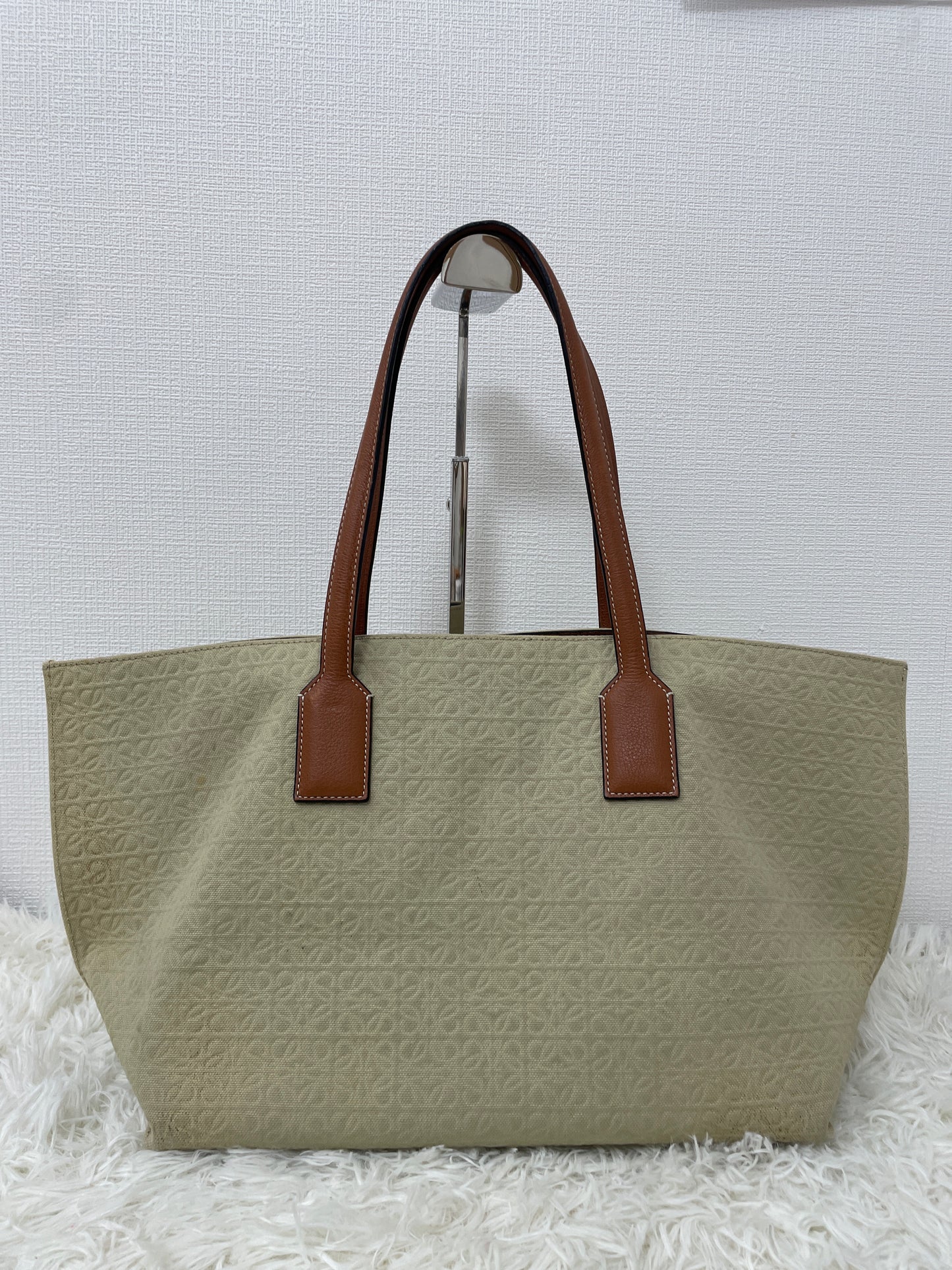 Loewe Beige Tote Bags A-16280