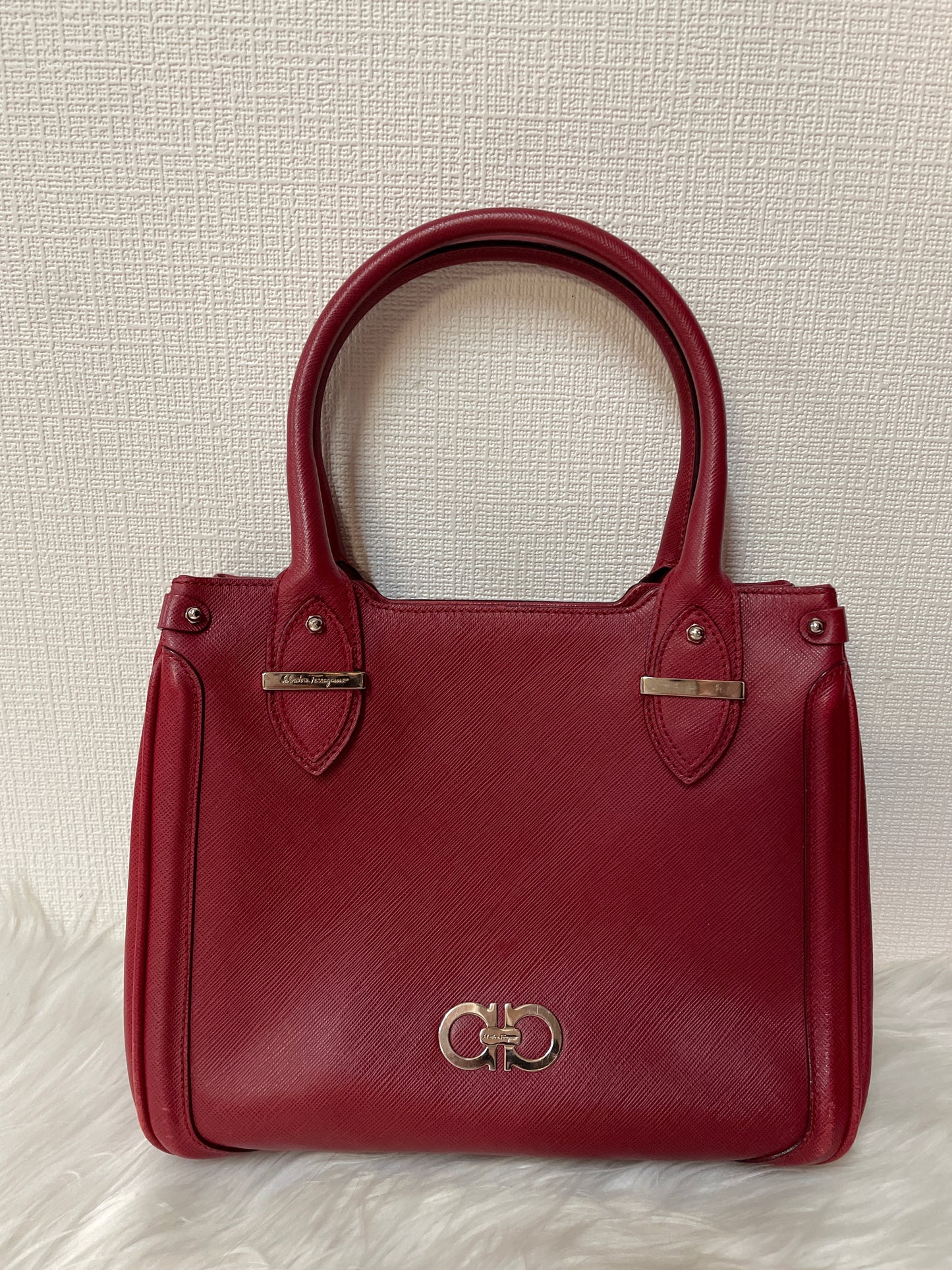 Ferragamo Red Handle Bags A-16282