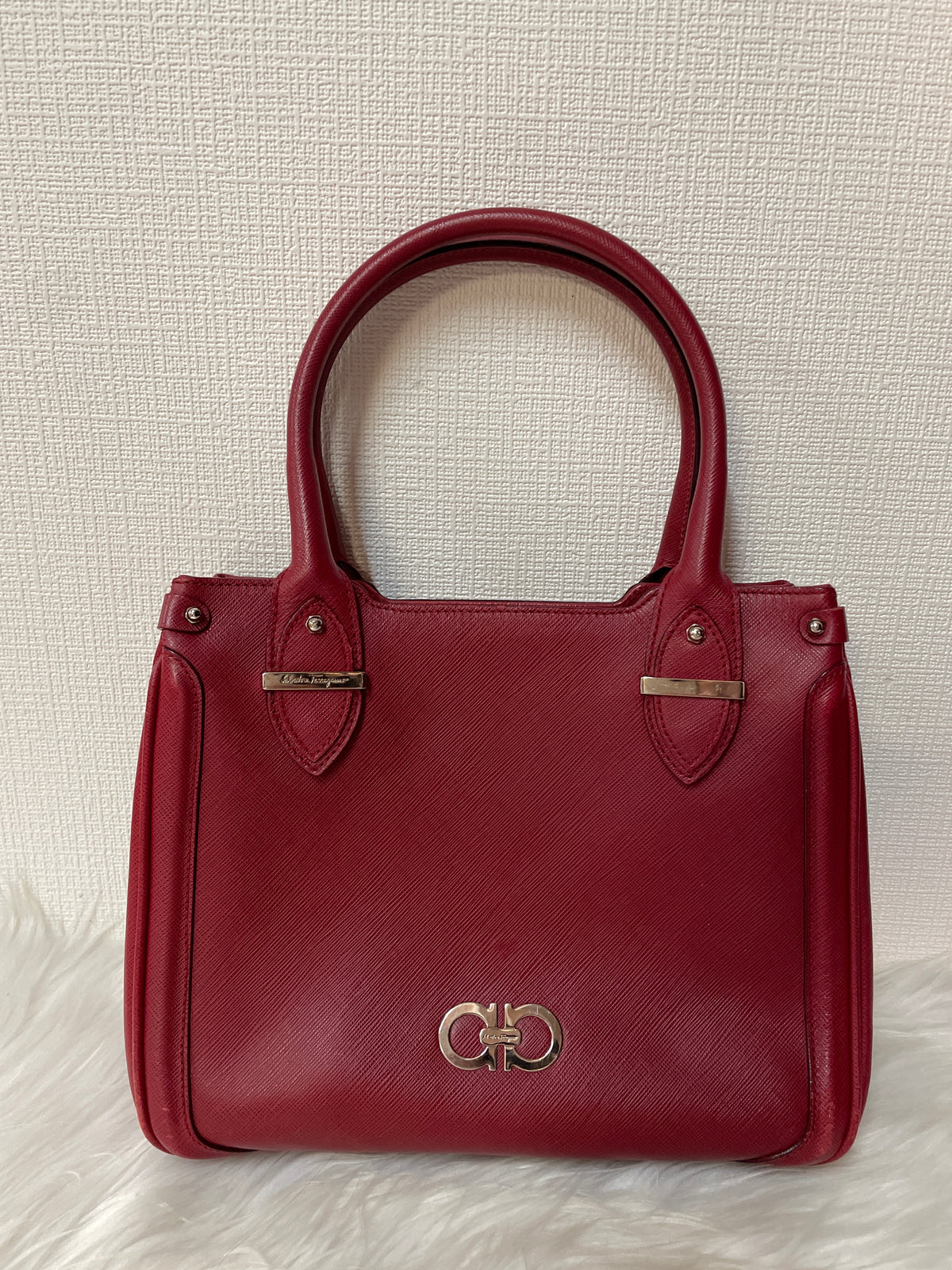 Ferragamo Red Handle Bags A-16282
