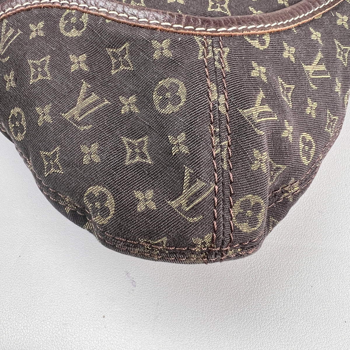 Louis Vuitton Brown Handle Bags A-16285