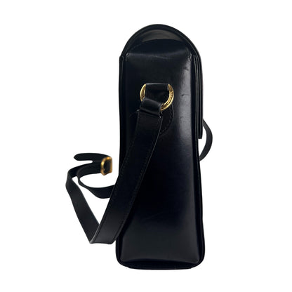 Ferragamo Black Shoulder Bags A-16290