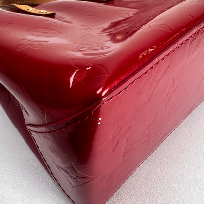Louis Vuitton Red Shoulder Bags A-16293