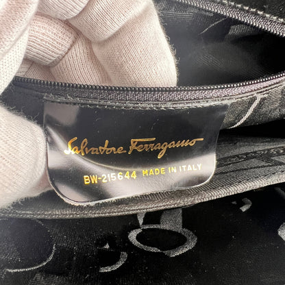 Ferragamo Black Handle Bags A-16298