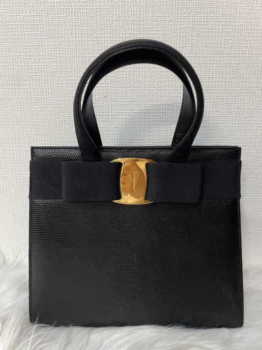Ferragamo Black Handle Bags A-16299