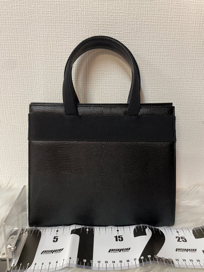 Ferragamo Black Handle Bags A-16299