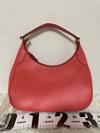 Ferragamo Red Shoulder Bags A-16300