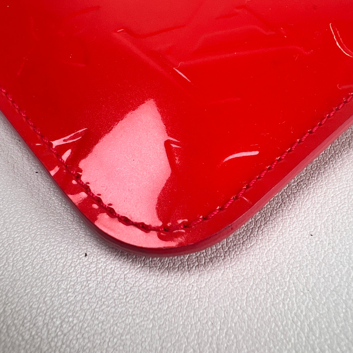 Louis Vuitton Red Pouches A-16317