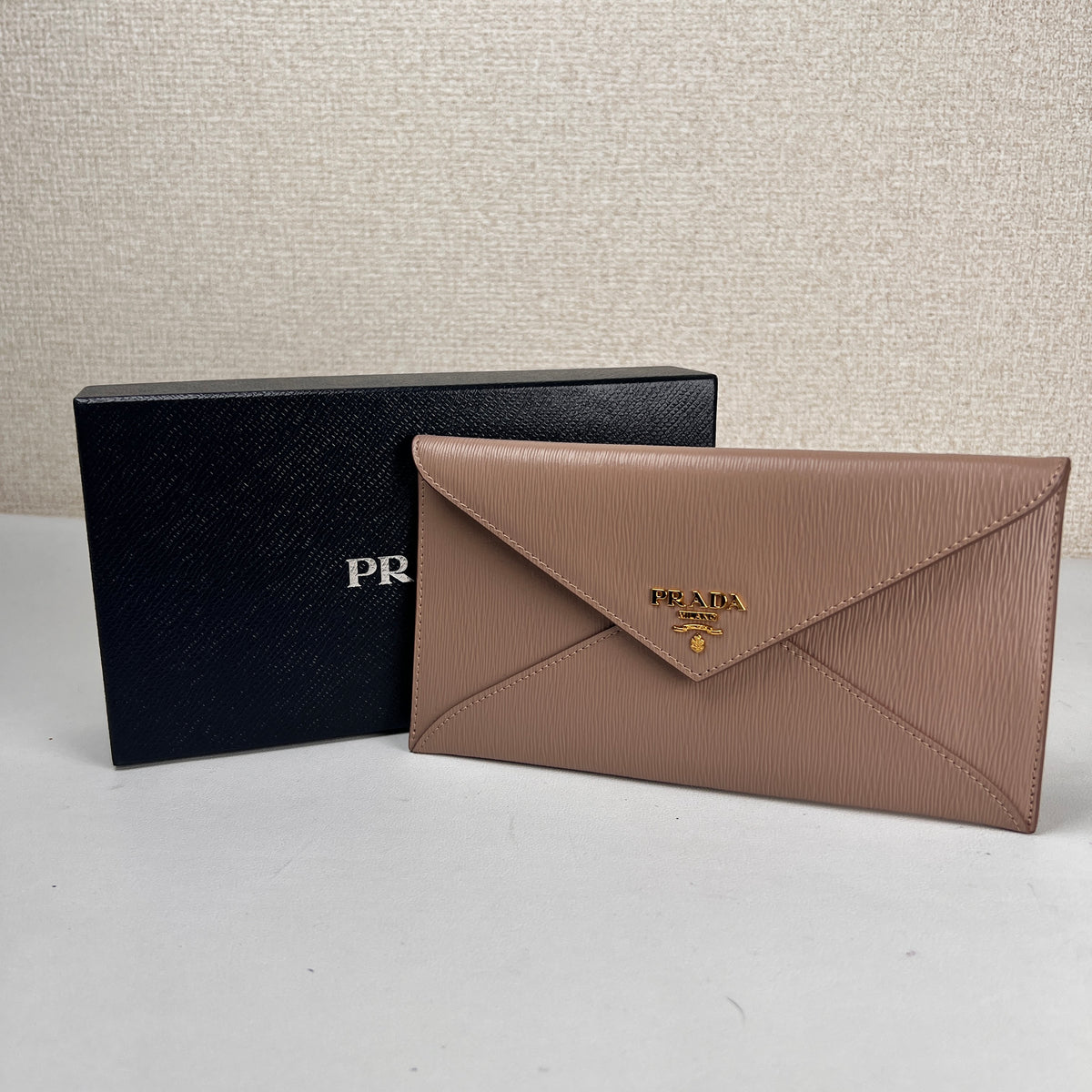 Prada Pink Wallets A-16318