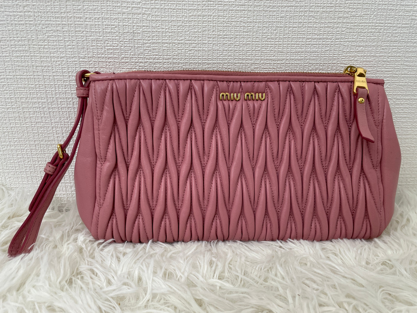 Miu Miu Pink Pouches A-16327