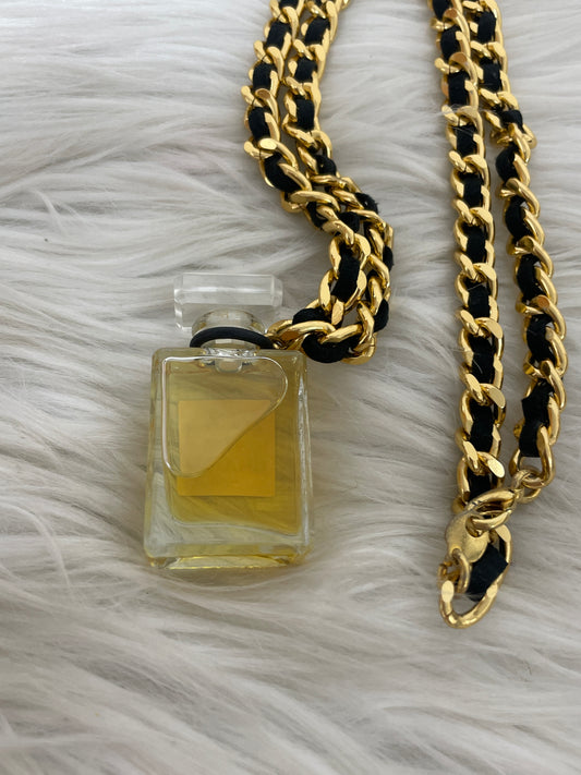 Chanel Gold Necklaces A-16345