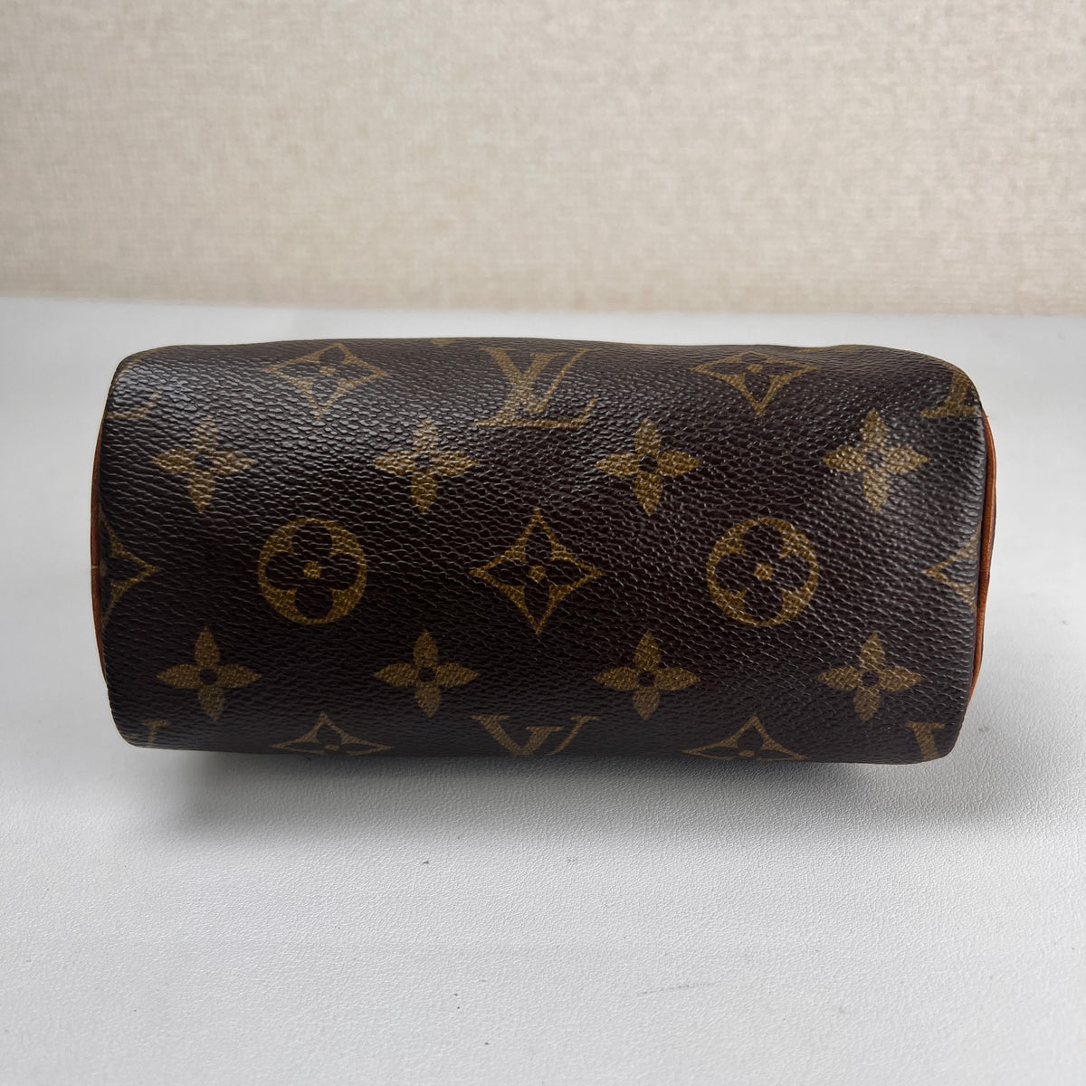 Louis Vuitton Multicolor Pouches A-16346