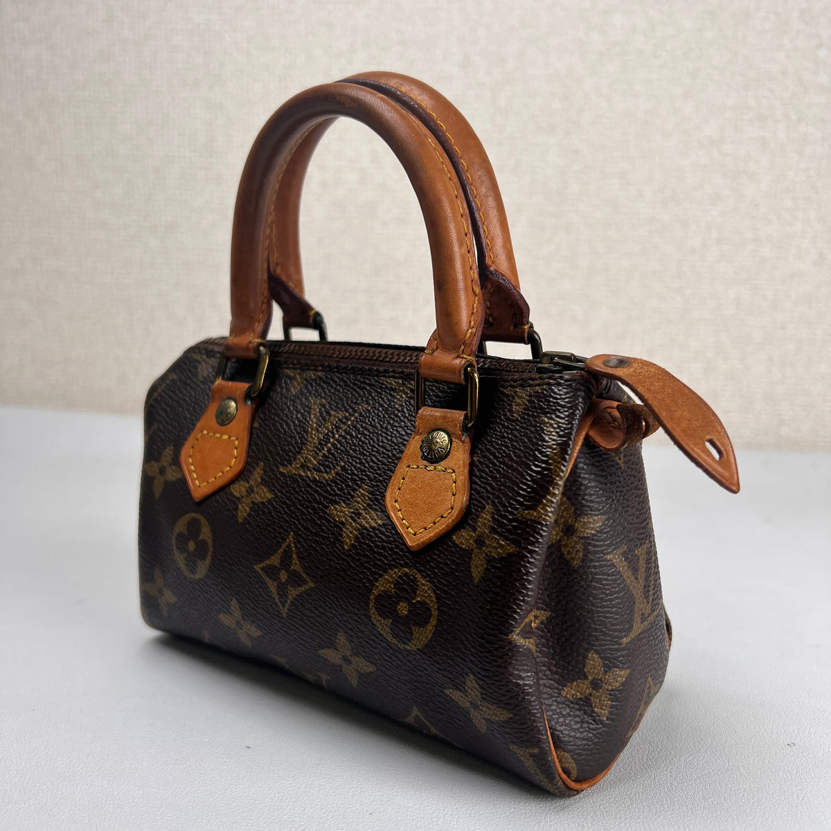 Louis Vuitton Multicolor Pouches A-16346