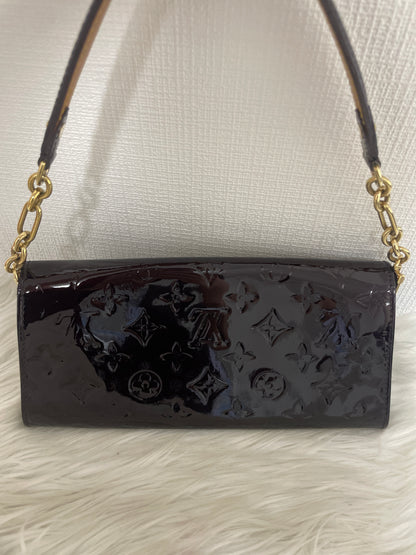 Louis Vuitton Purple Shoulder Bags A-16348