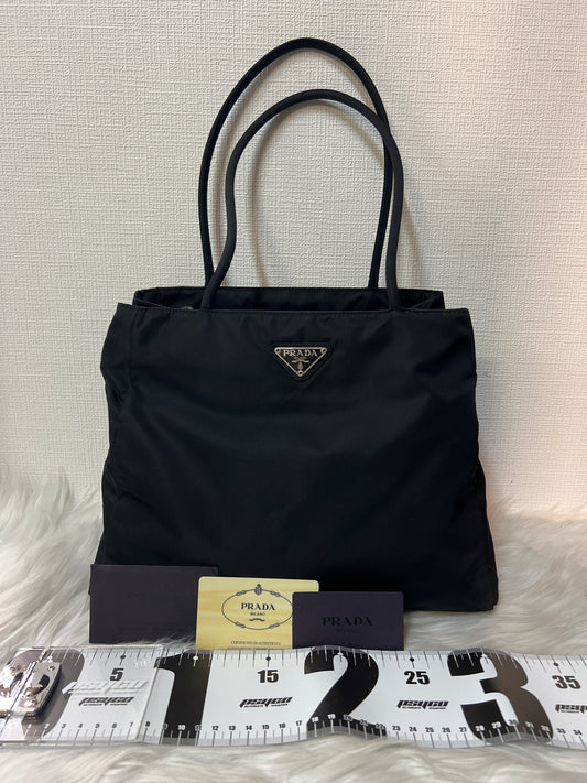 Prada Black Handle Bags A-16371