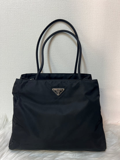 Prada Black Handle Bags A-16371