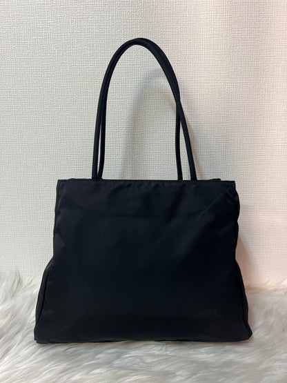 Prada Black Handle Bags A-16371