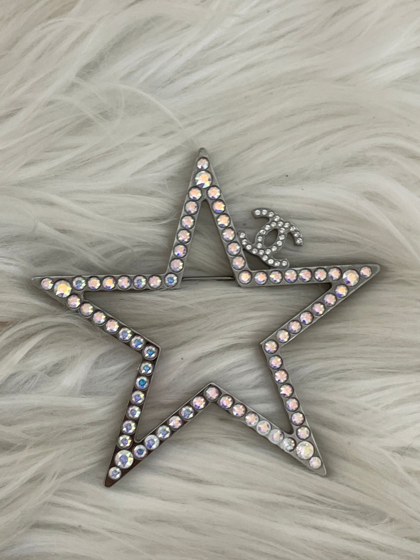 Chanel Silver Brooches A-16380