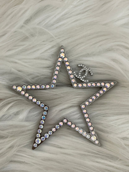 Chanel Silver Brooches A-16380