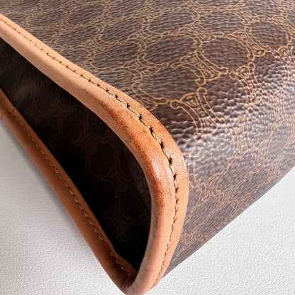 Celine Brown A-16383