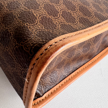 Celine Brown A-16383