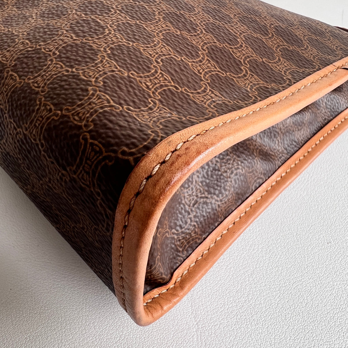 Celine Brown A-16383