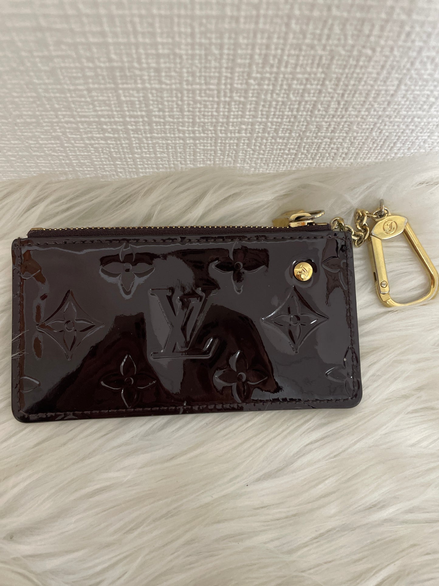 Louis Vuitton Bordeaux Wallets A-16385