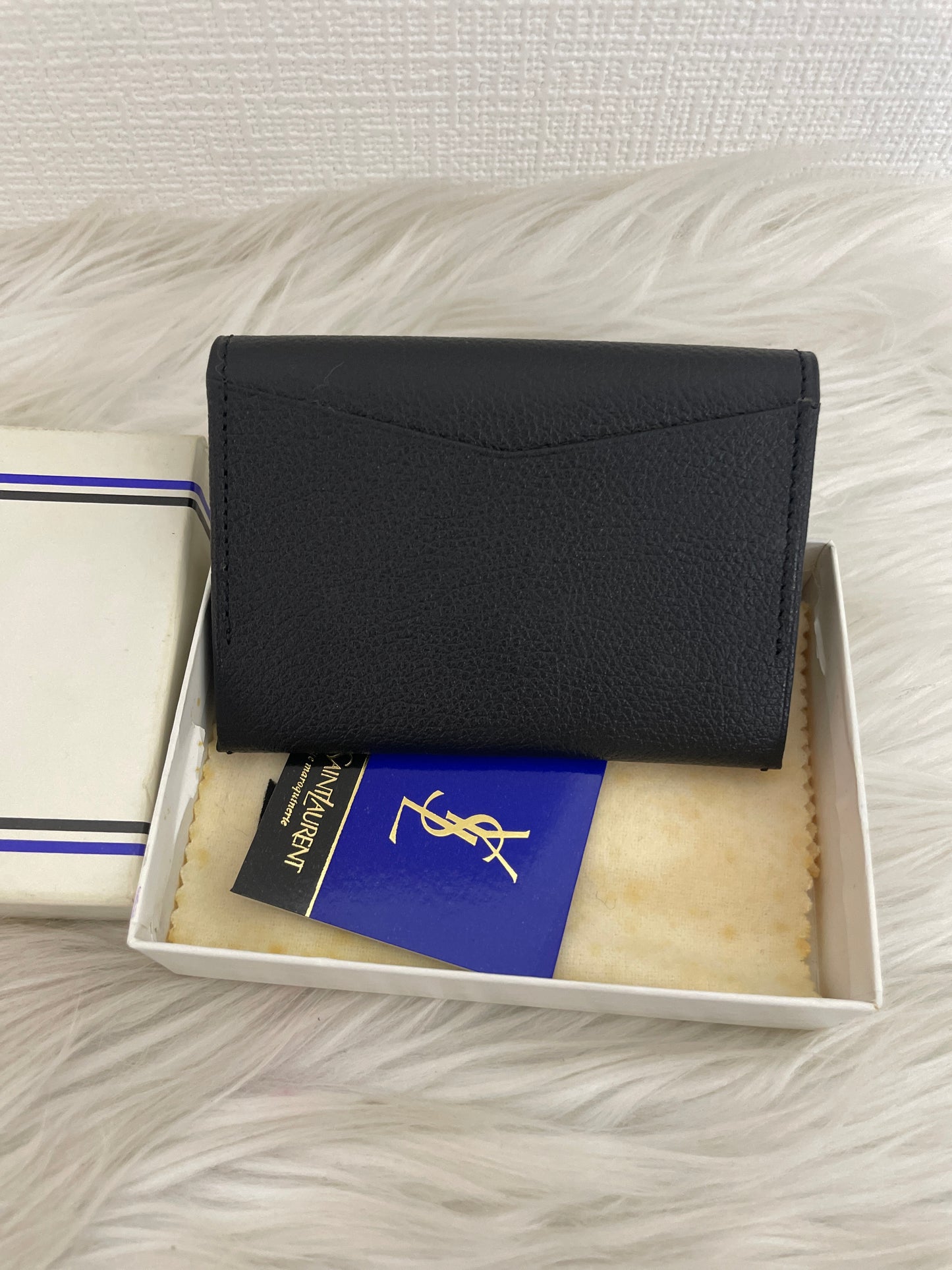 Saint Laurent Black Wallets A-16396