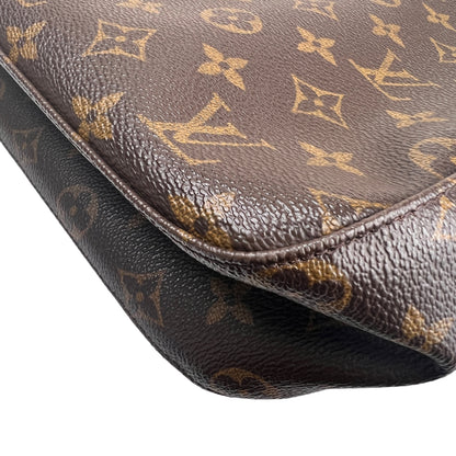 Louis Vuitton Brown Handle Bags A-16409