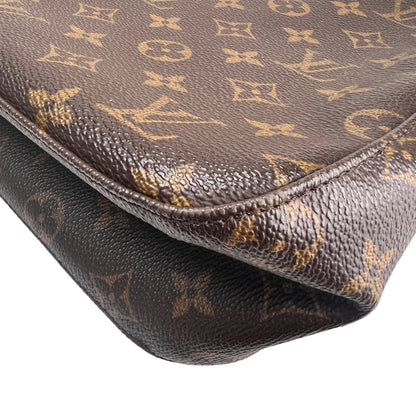 Louis Vuitton Brown Handle Bags A-16409