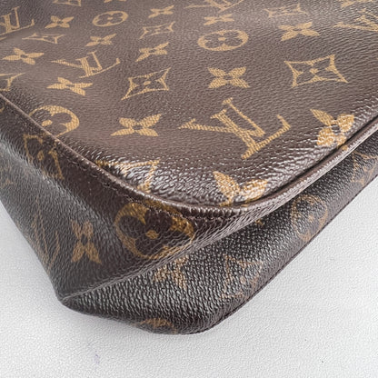 Louis Vuitton Brown Handle Bags A-16409