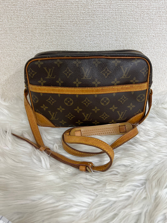 Louis Vuitton Brown Handle Bags A-16413