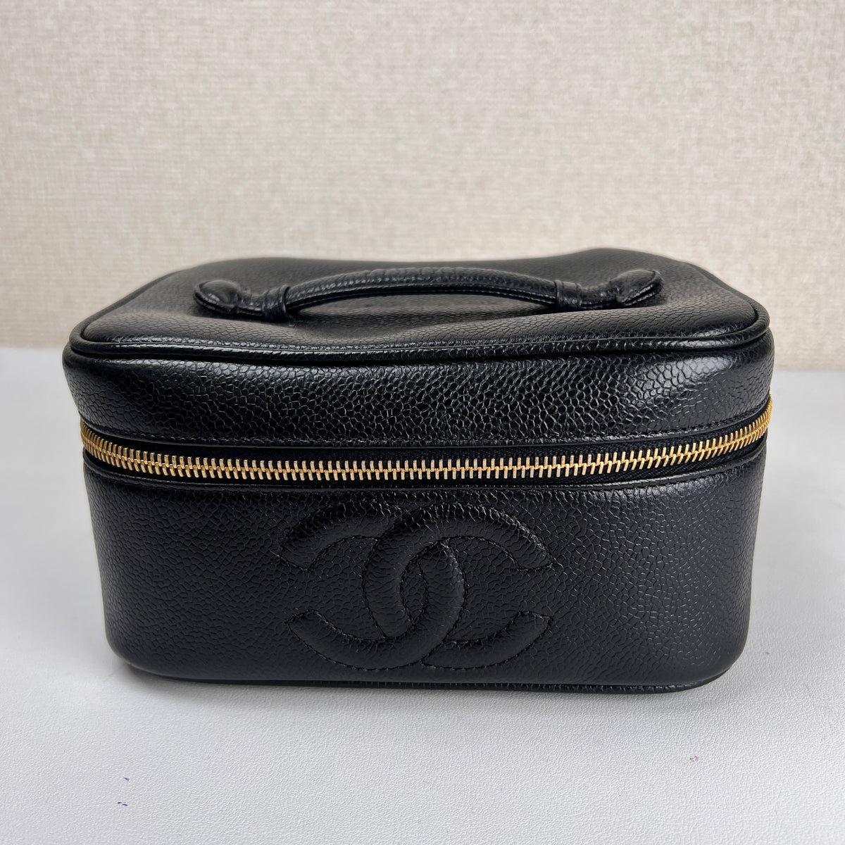 Chanel Black Handle Bags A-16414