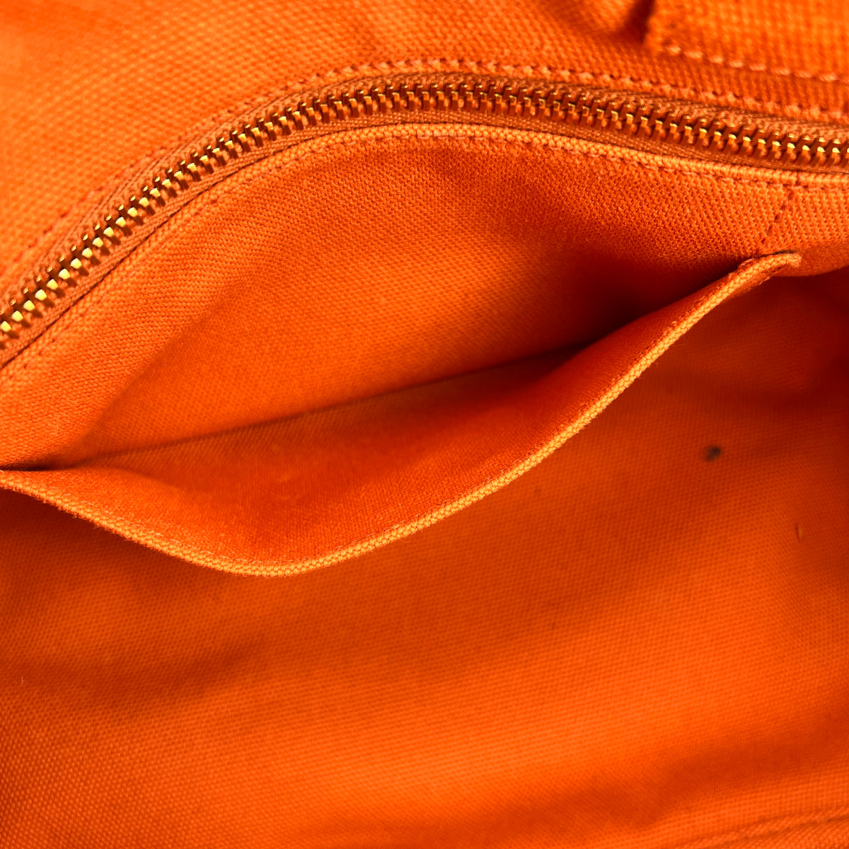 Prada Orange Tote Bags A-16419