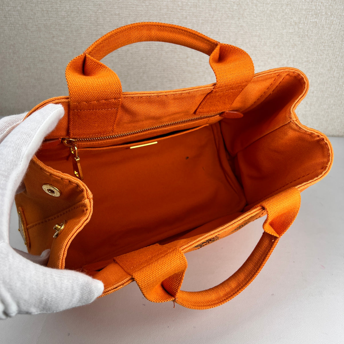 Prada Orange Tote Bags A-16419