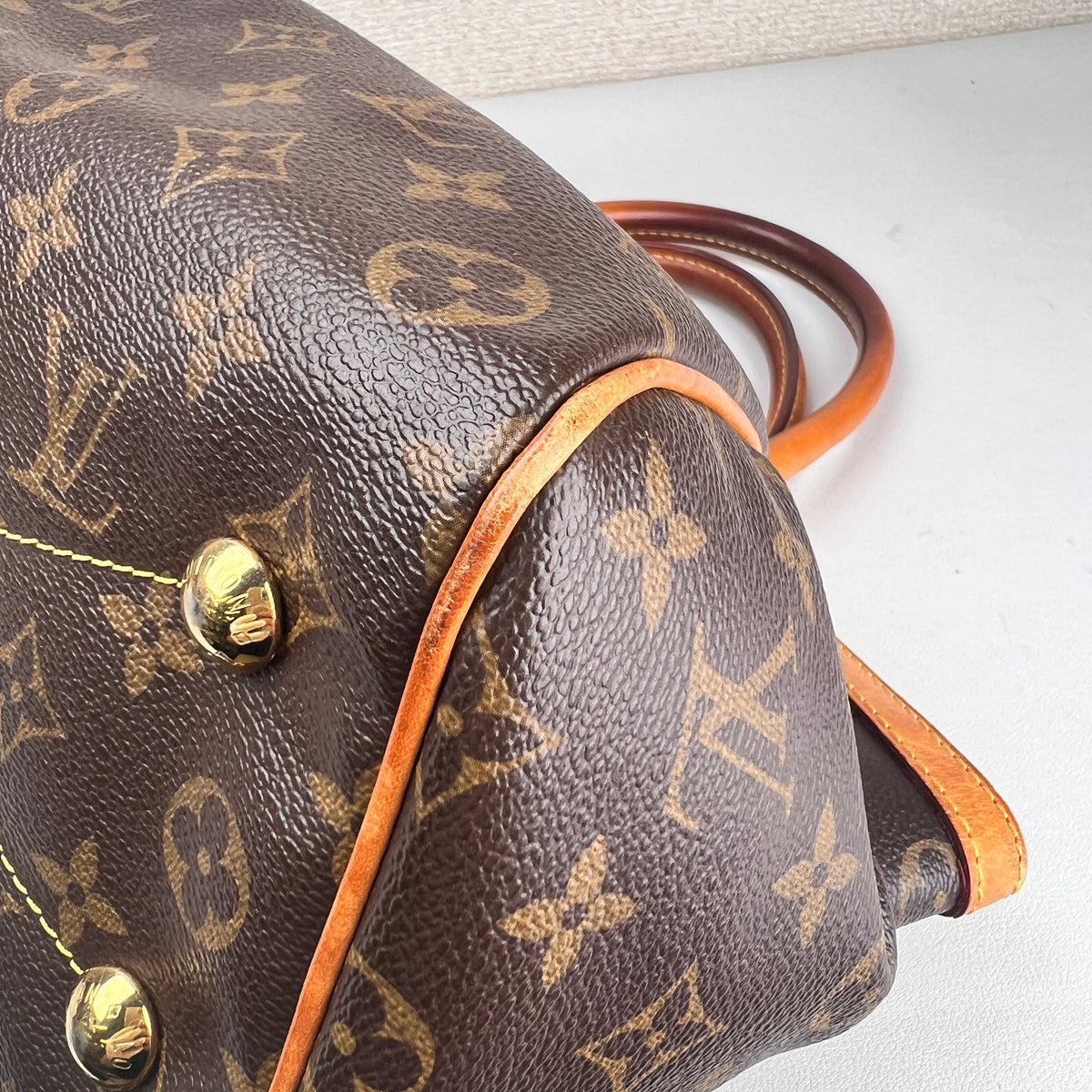 Louis Vuitton Brown Handle Bags A-16424