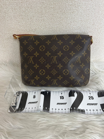 Louis Vuitton Brown Handle Bags A-16428