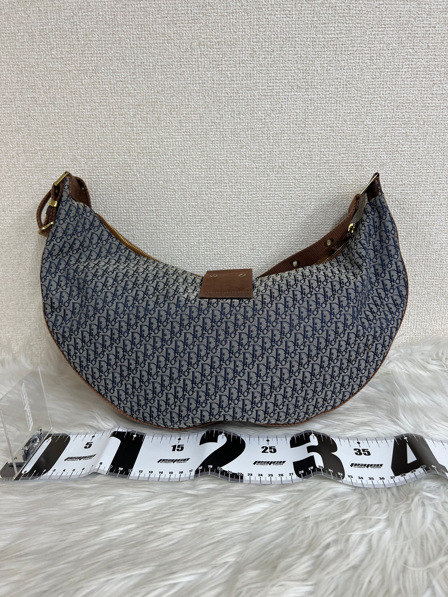 Dior Navy Shoulder Bags A-16435