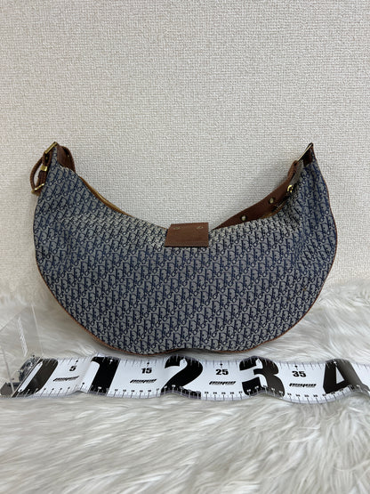 Dior Navy Shoulder Bags A-16435