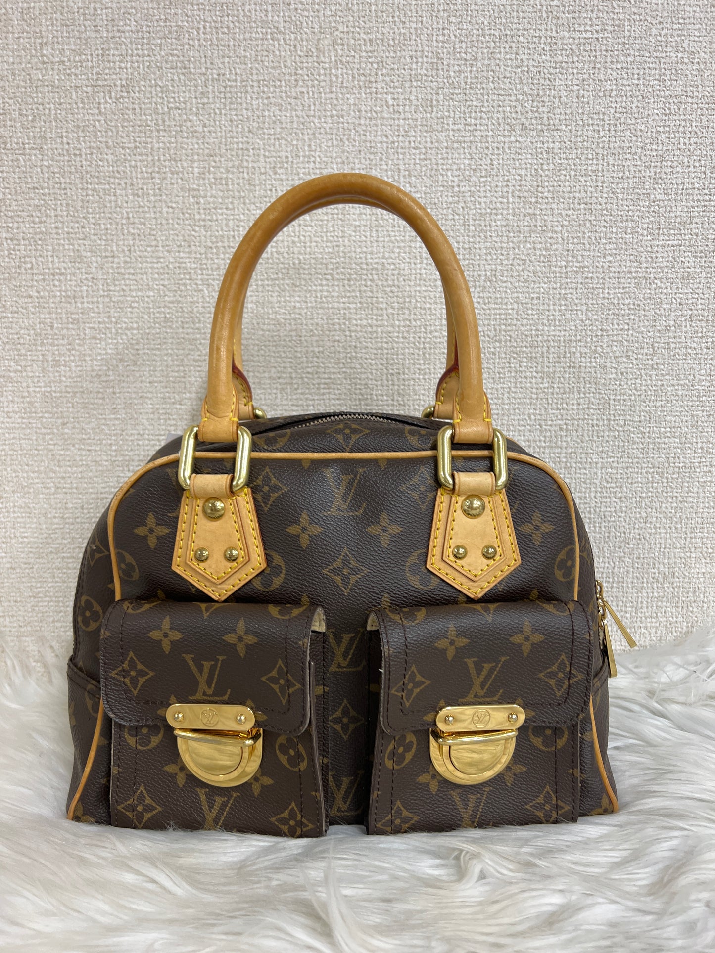 Louis Vuitton Brown Tote Bags A-16439