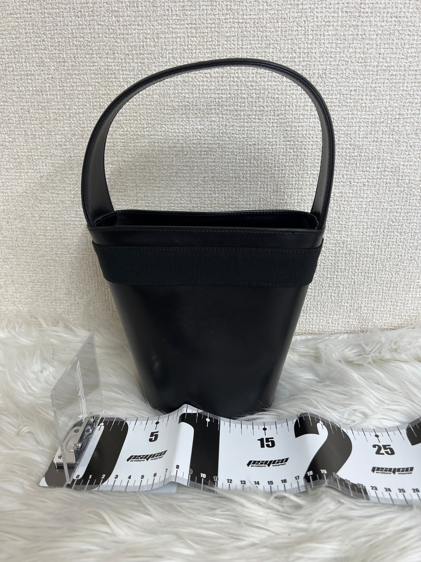 Ferragamo Black Handle Bags A-16445