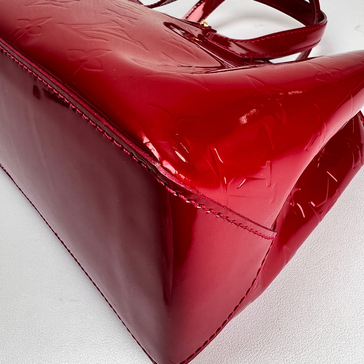Louis Vuitton Red Handle Bags A-16448