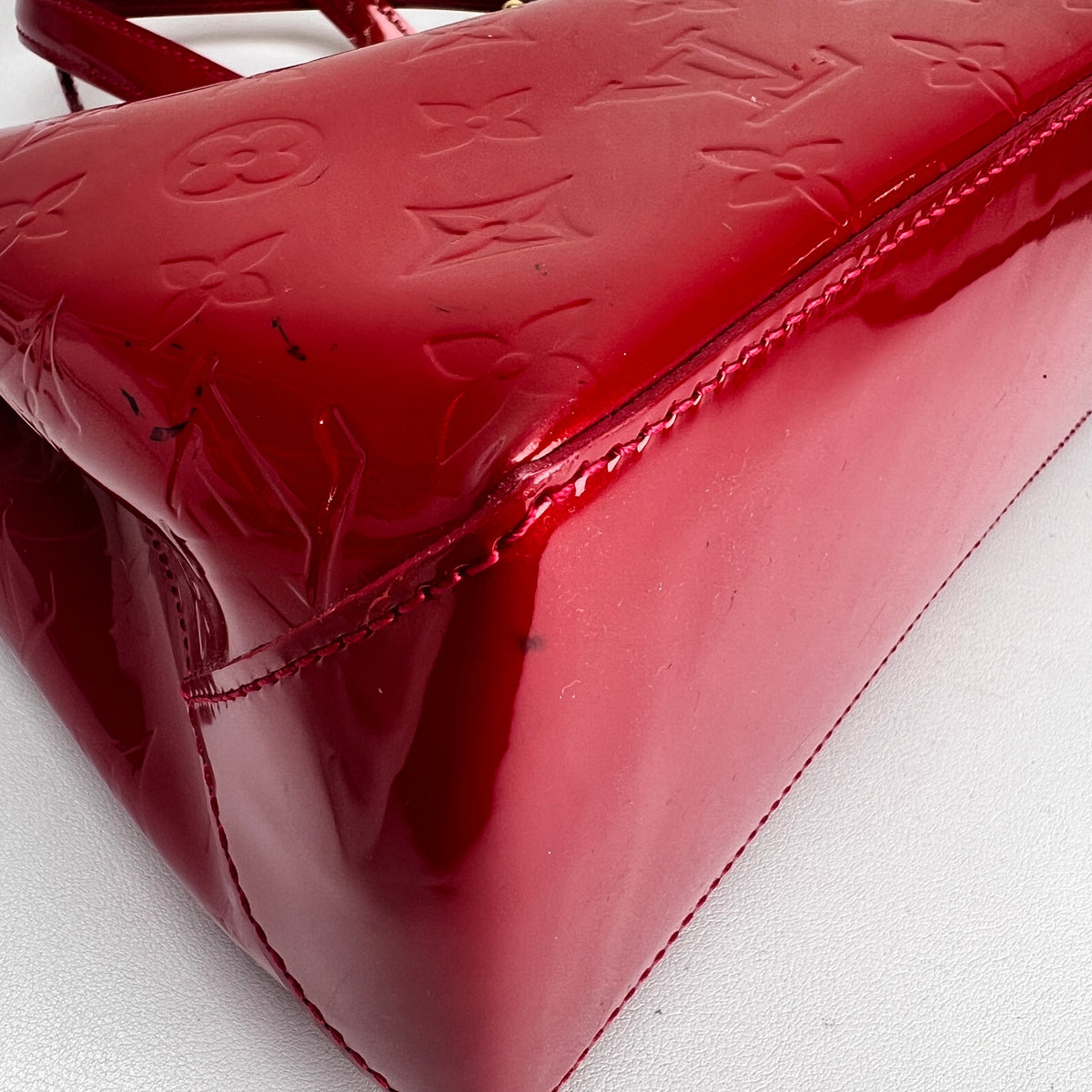 Louis Vuitton Red Handle Bags A-16448