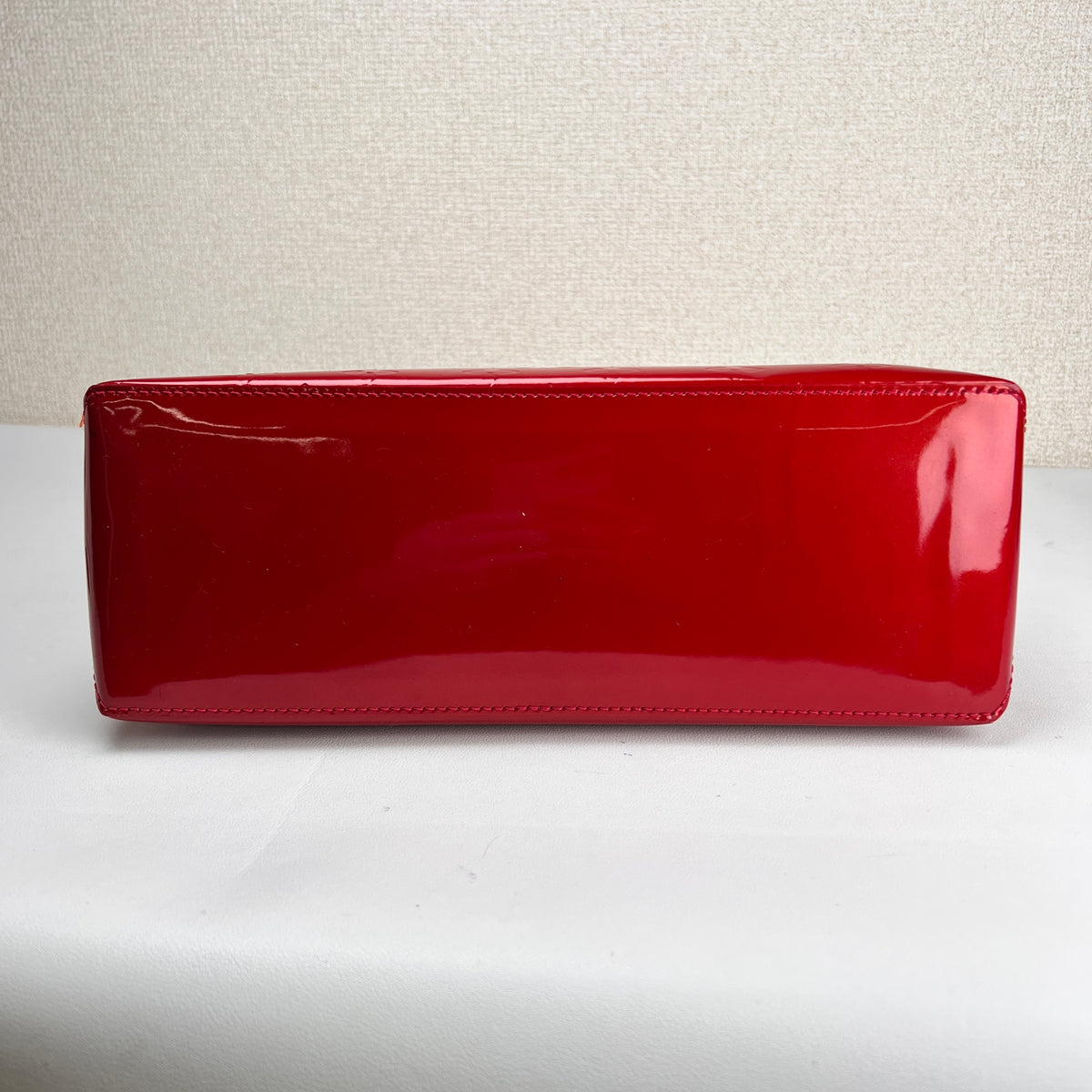 Louis Vuitton Red Handle Bags A-16448