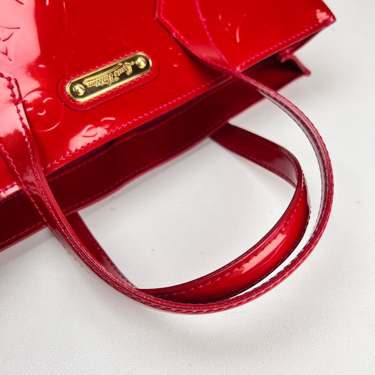 Louis Vuitton Red Handle Bags A-16448